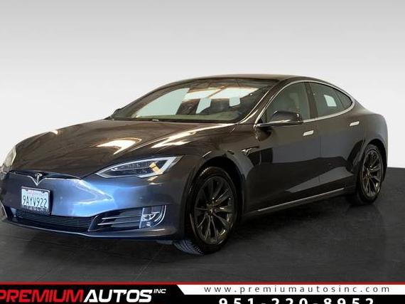 TESLA MODEL S 2018 5YJSA1E21JF297806 image